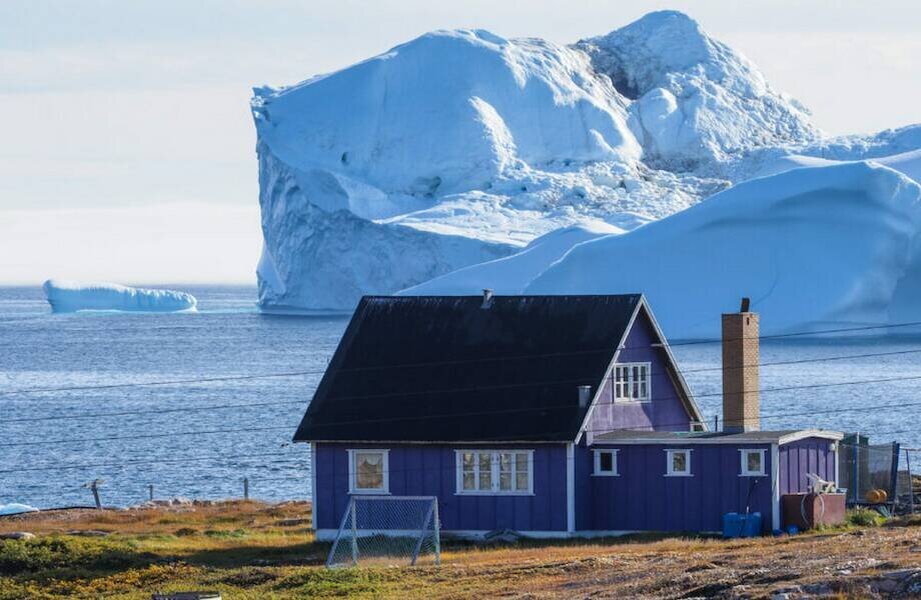 Завораживающее видео, как меняются айсберги Гренландии