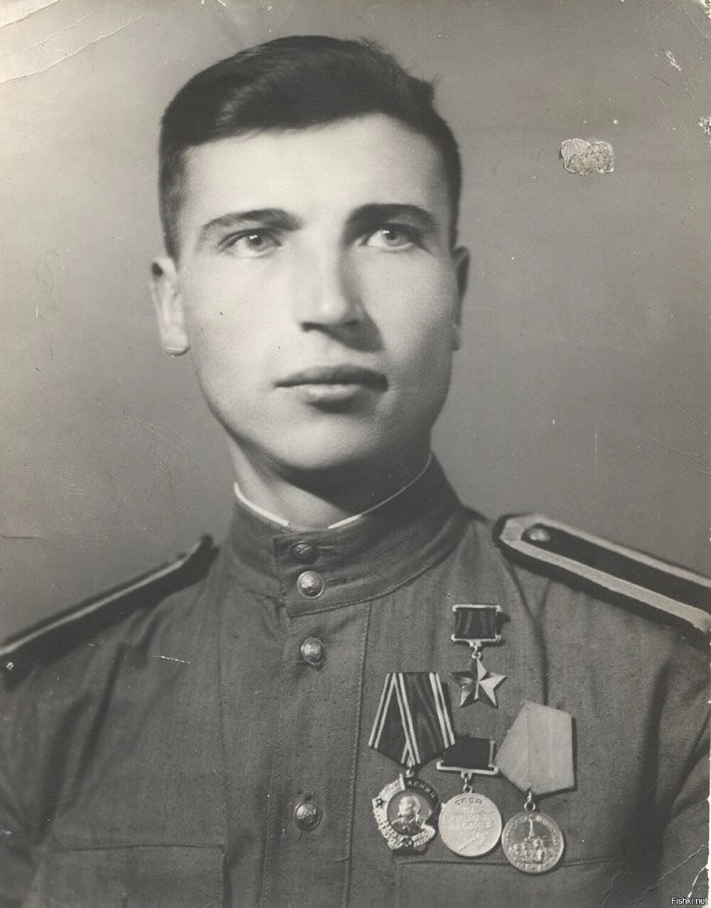 Герой Советского Союза Зиненко Иван Гордеевич (1921-1968)