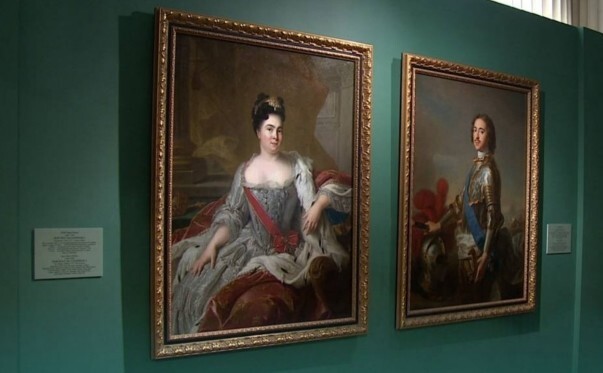 В Эрмитаже отреставрированные портреты Петра I и Екатерины I