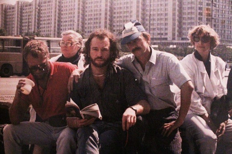 Игорь Тальков на съёмках фильма "За последней чертой". Москва, 1990 год.