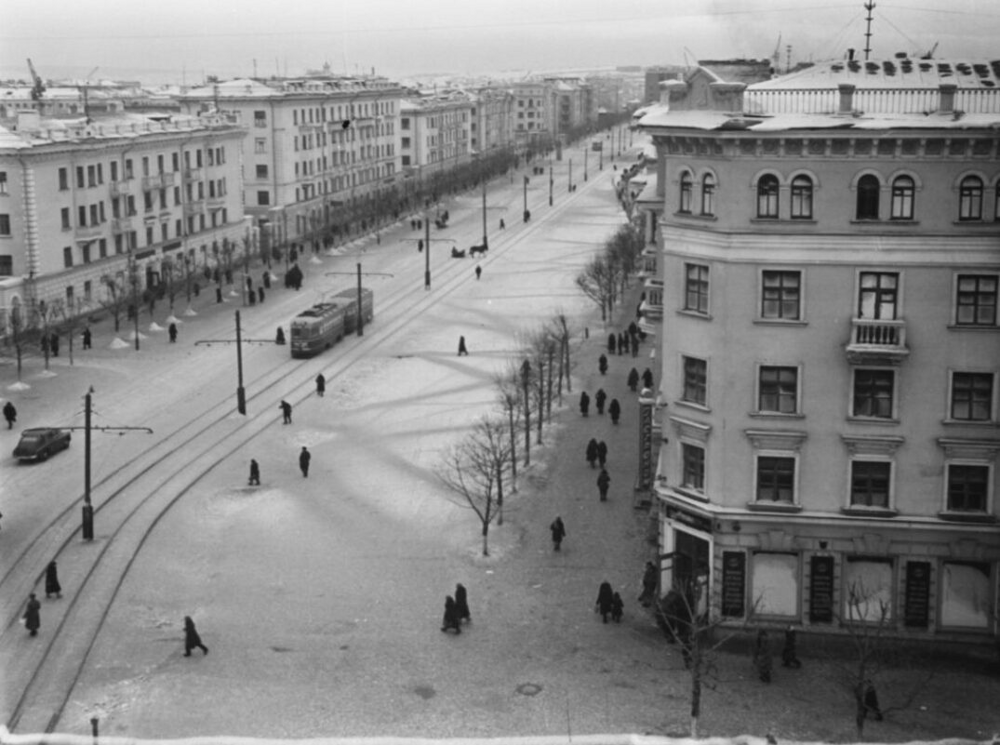 Кемерово. Пересечение улиц Советской и ул. Кирова, 1950-е годы