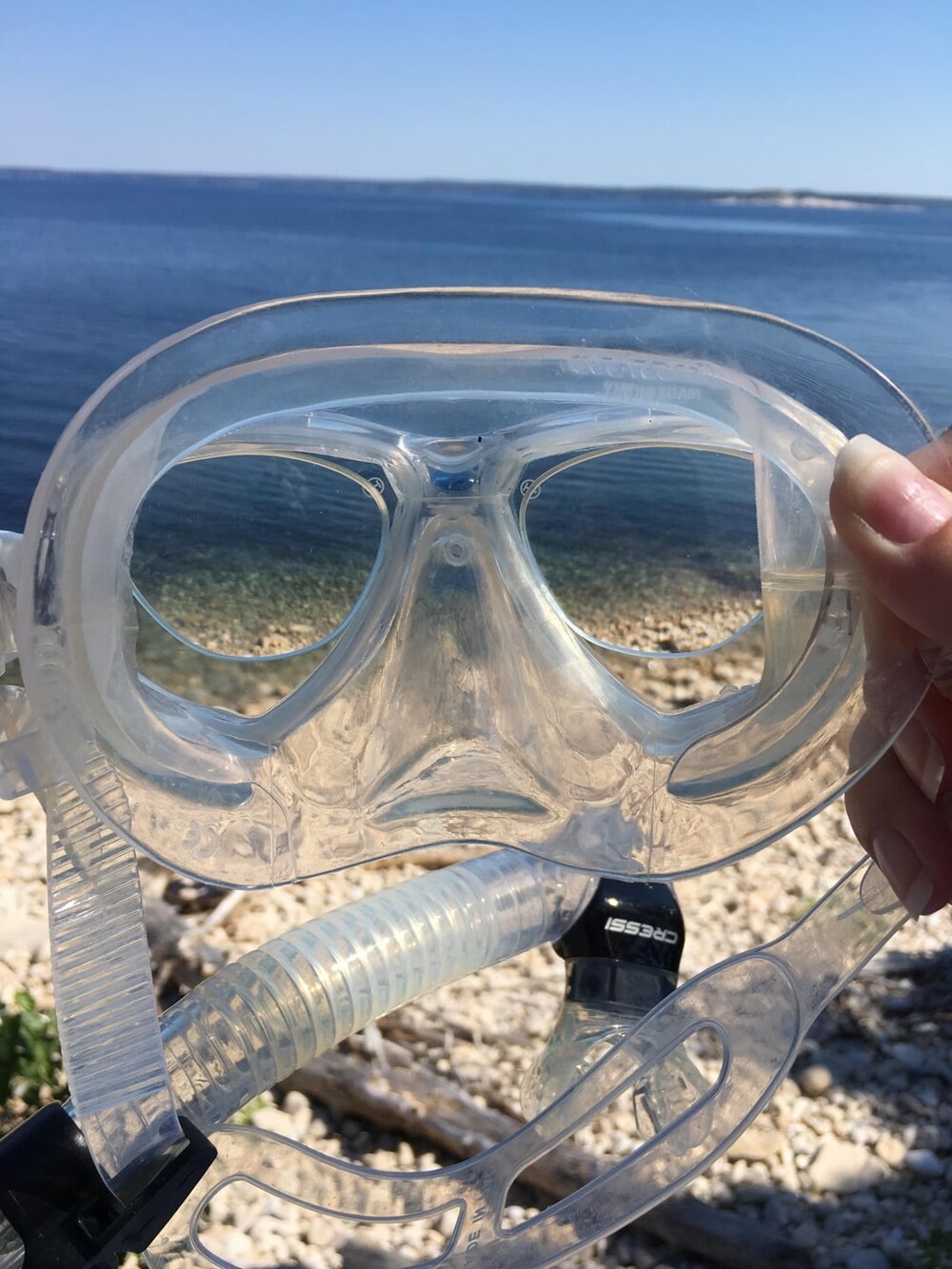 3. Чтобы лучше видеть под водой можно “настроить” свою маску с помощью оптических линз
