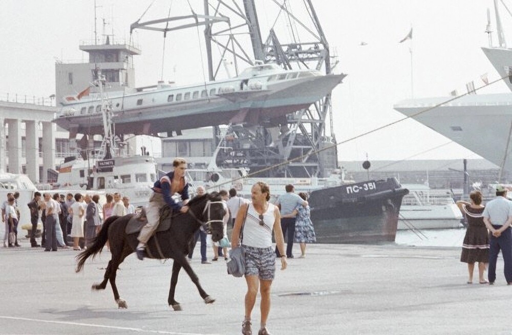 Порт Ялты, 1990 год
