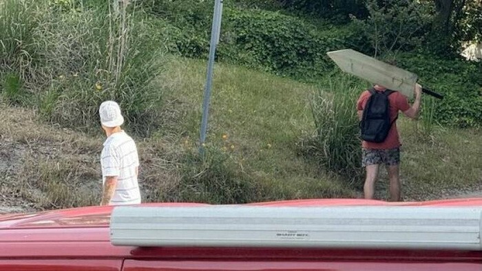  Намешалось 