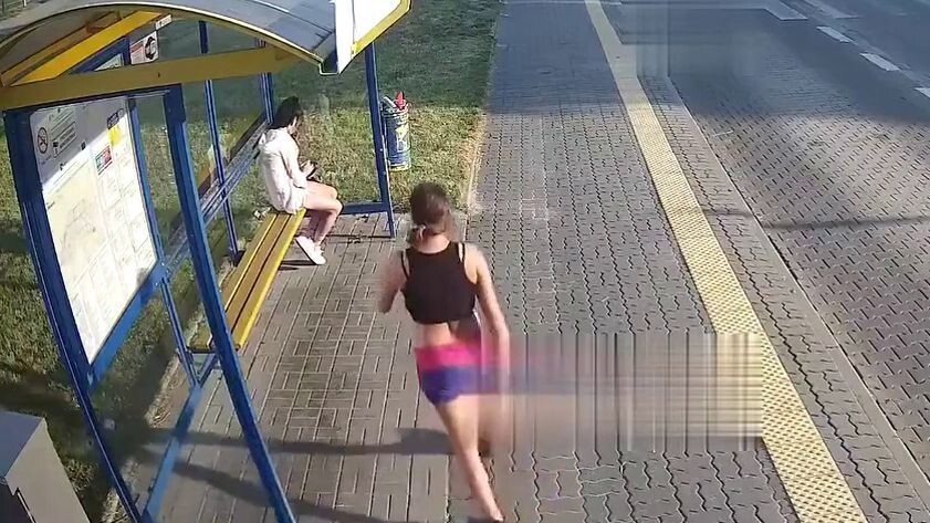 Обозналась