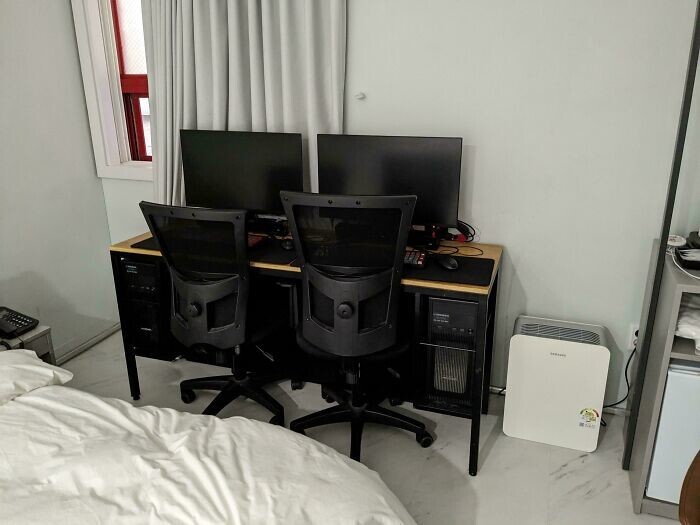 14. «В моем номере в отеле было два игровых компьютера»