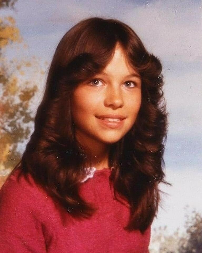9. 15-летняя Памела Андресон, 1982