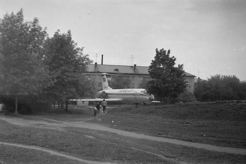 Муром, Владимирская область. Самолет, 1989 год.