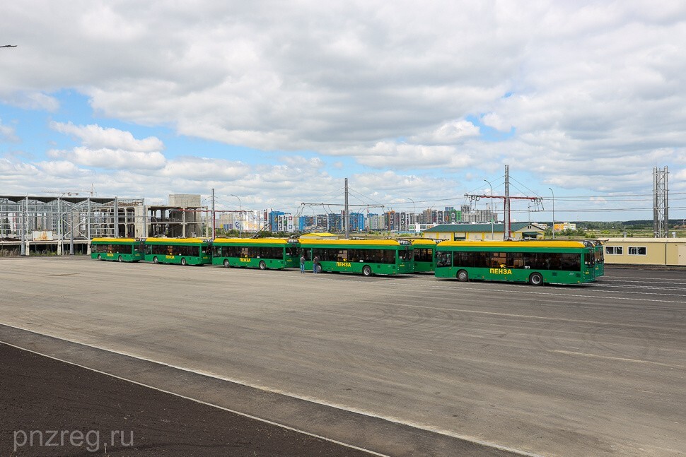 В Засечном Пензенского района открылись троллейбусное депо и пересадочный узел