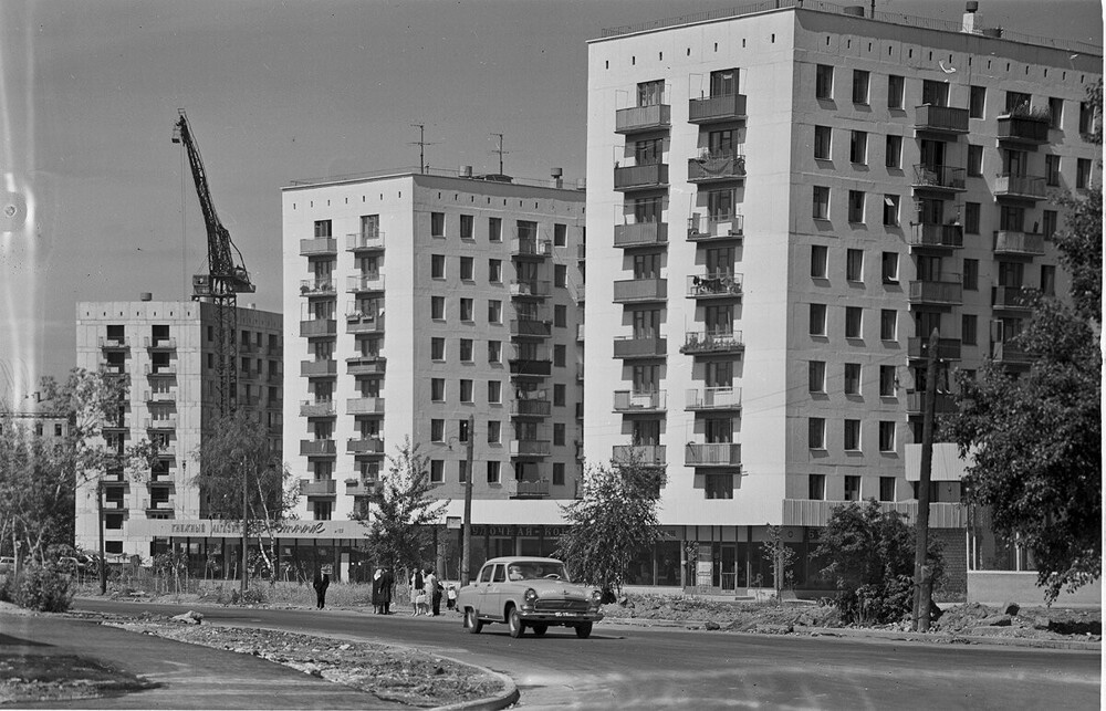 Новостройки Маломосковской улицы. А если быть точным - дома с номерами 27, 29 и 31.