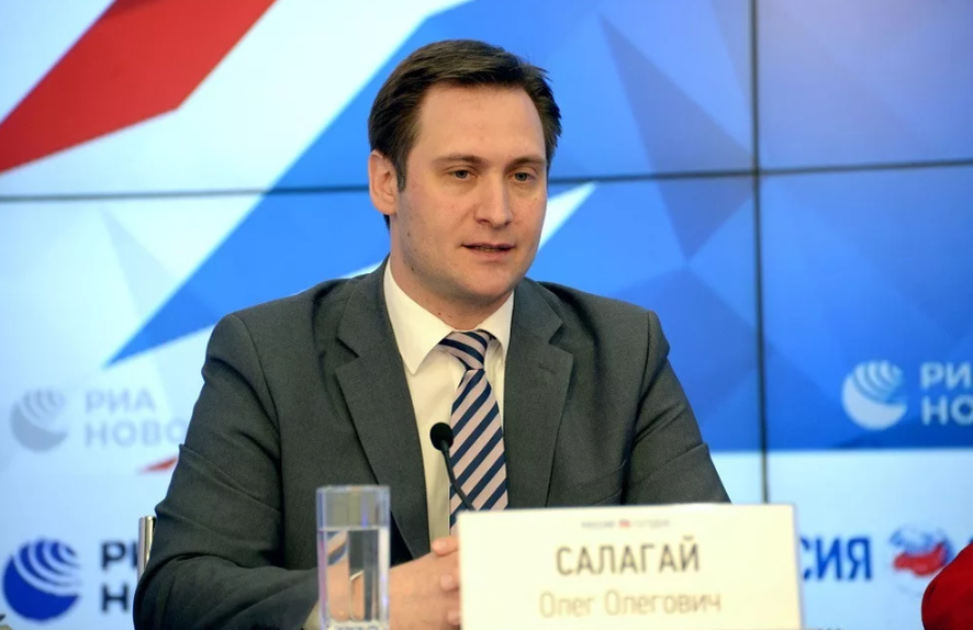 Минздрав опроверг новость о запрете извращенцам водить машину