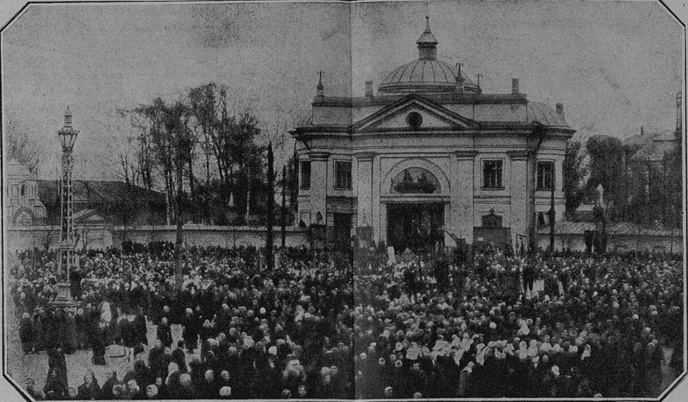 Первый год при большевиках (снимки Петрограда в 1918 году)