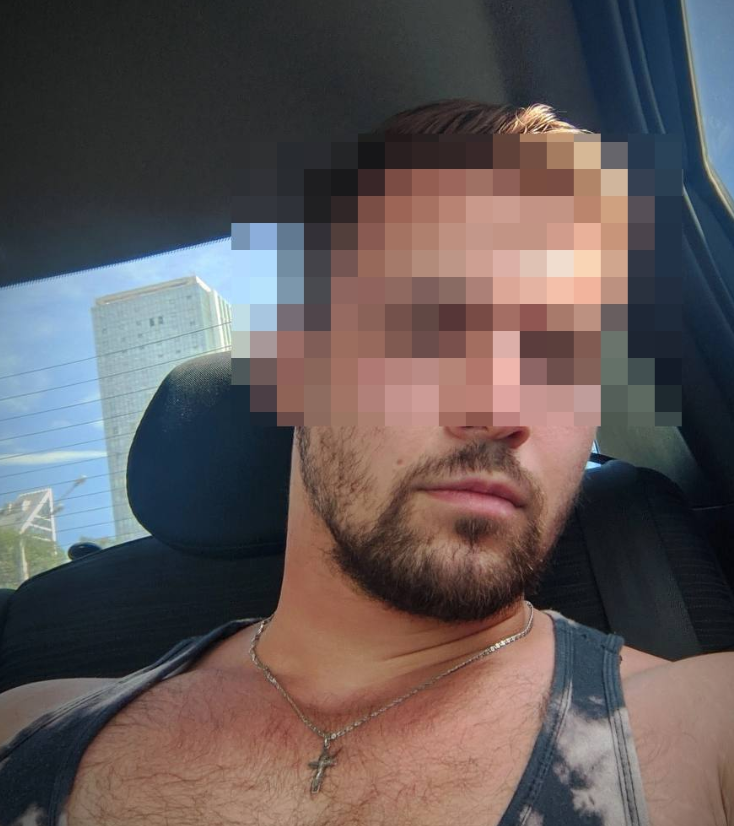 "Внимание! Здесь живёт старая шалава!": в Уфе тренер-альфонс отомстил женщине за разрыв отношений