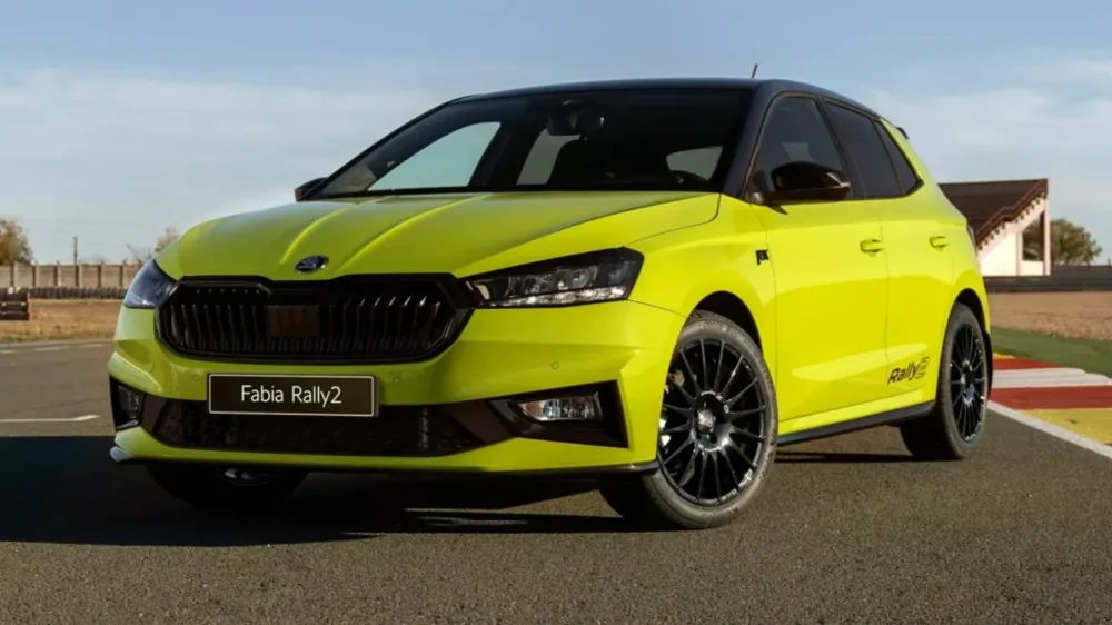 Skoda Fabia выходит на рынок хот-хэтчей с ограниченной серией Rally2 мощностью 188 л. с