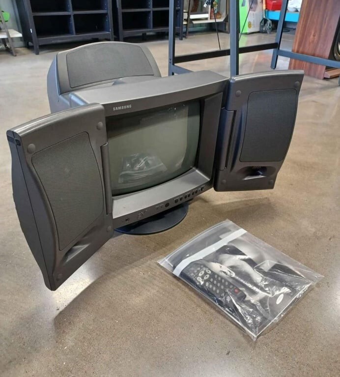 35. Samsung GXTV 1996 года