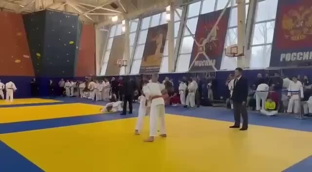 Она человек глубоко верующий 