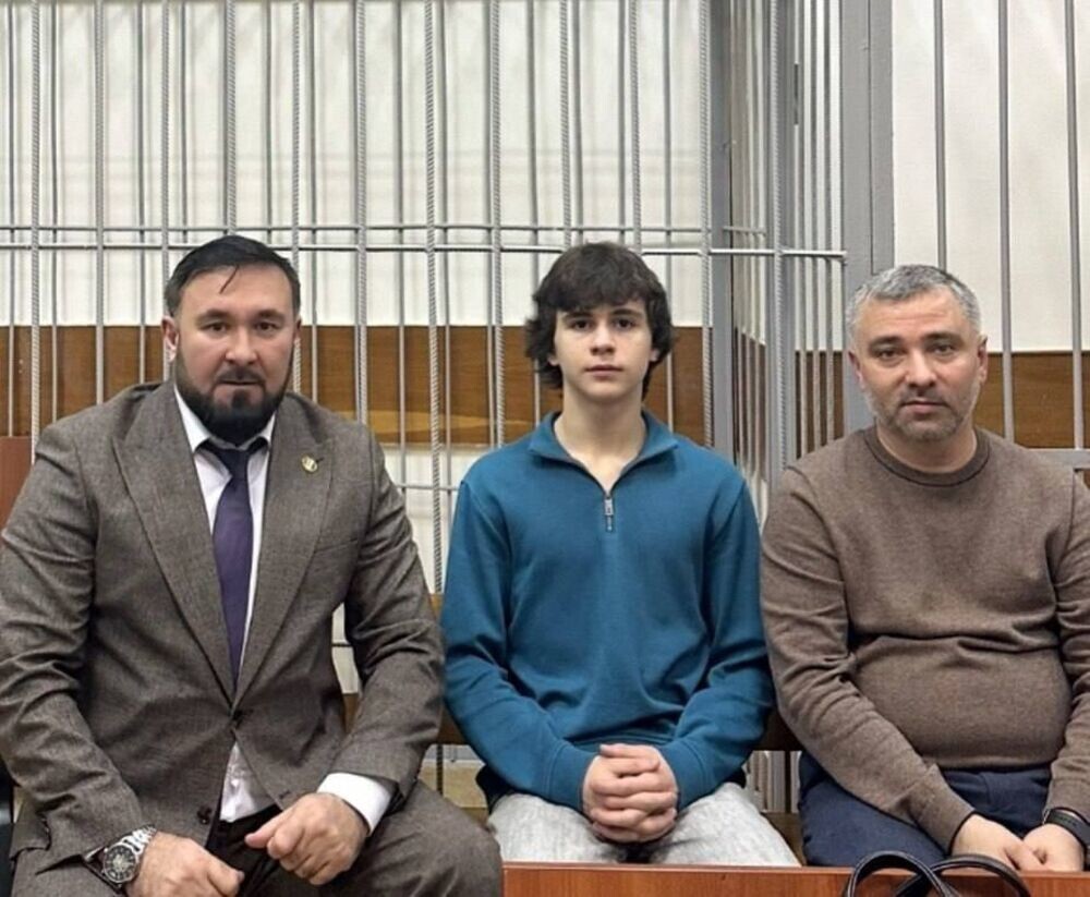 Мать чеченского подростка, рассорившего Александра Бастрыкина и Рамзана Кадырова, потребовала справедливого расследования дела её сына
