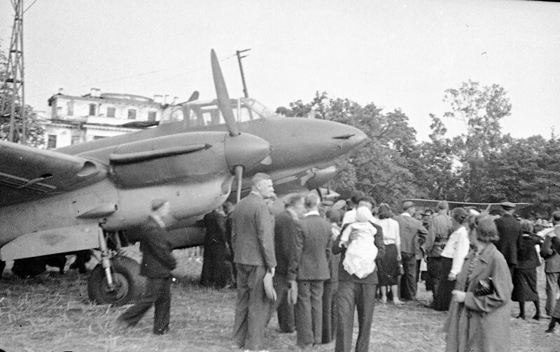 20 августа 1944 года - день Воздушного флота СССР в ЦПКиО на Елагином острове.