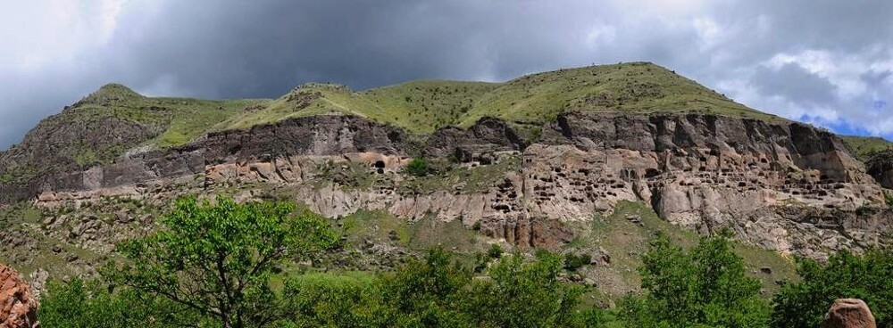 Вардзия - пещерный город царицы Тамары