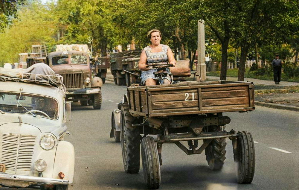 Подборка простых и потрясающих фотографий эпохи СССР