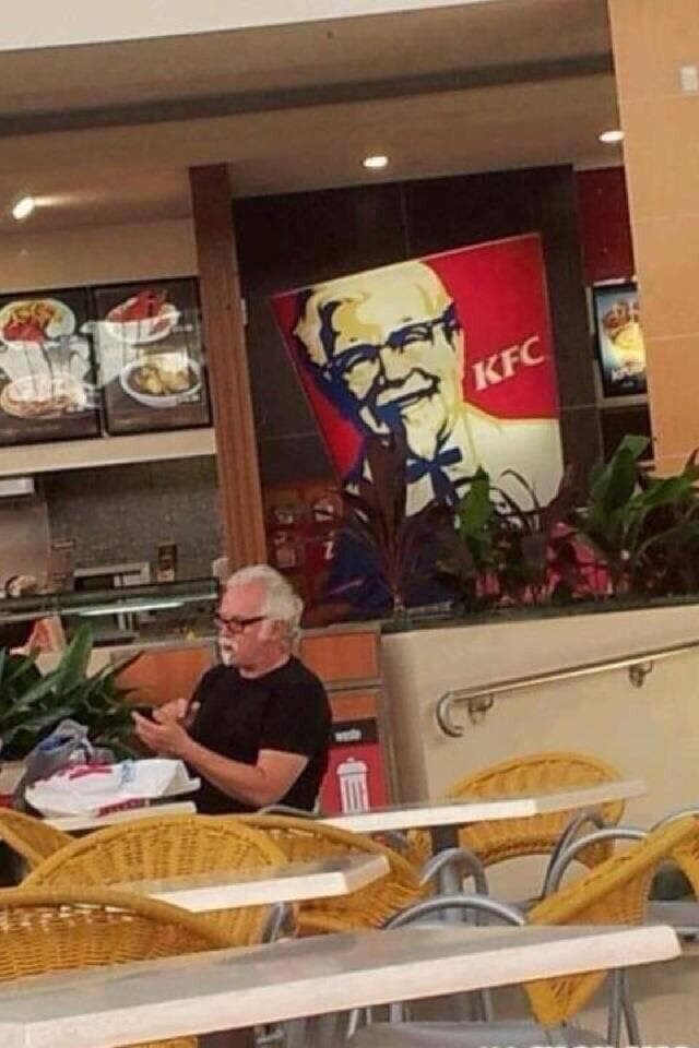 Полковник Сандерс?