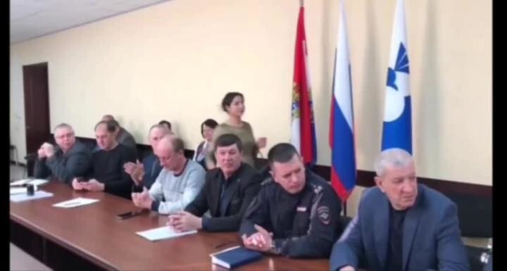 Помощь оказывается тем, кто «не работает» и не платит налоги 