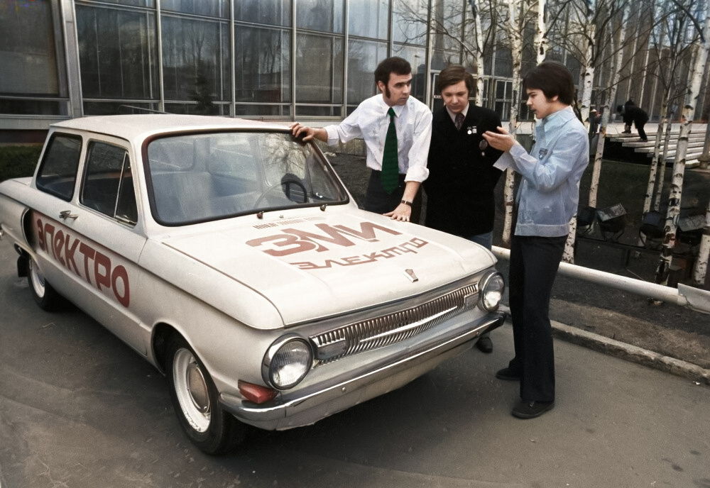 Интересные и местами забавные снимки на автомобильную тематику
