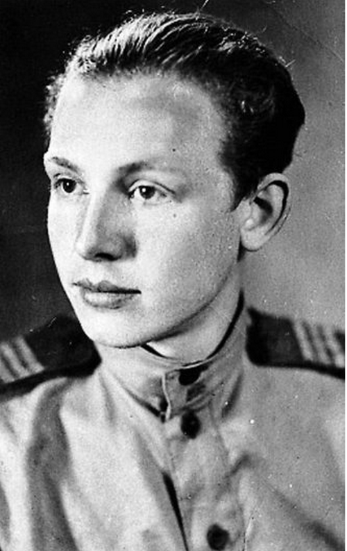 Почему Юрий Никулин не хотел сниматься в военных картинах