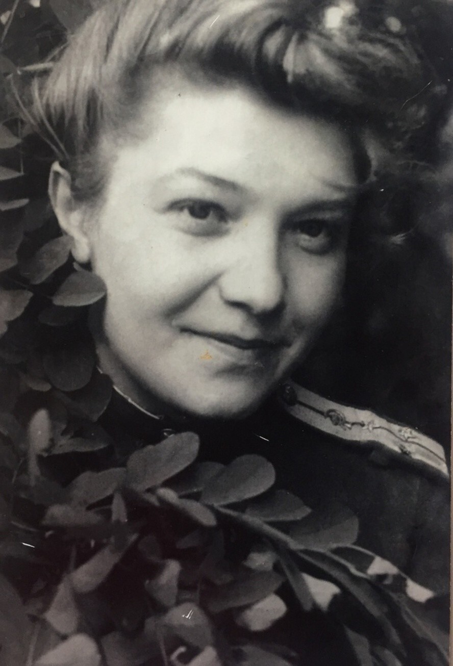 Без названия. 10 мая 1945 года. Фотография из архива Александра Леонидовича Лебедева.