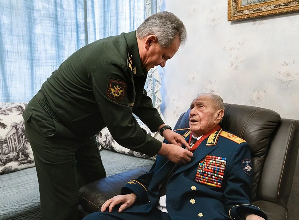 Парадный мундир Маршала СССР