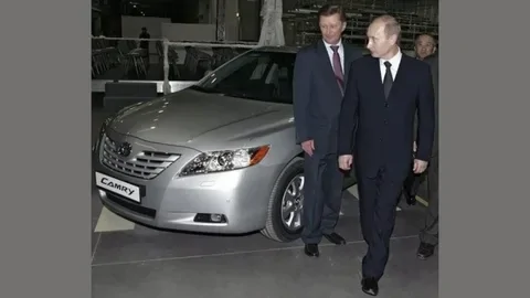 Toyota ушла из России, но все равно заработала 2,5 миллиарда. Как?
