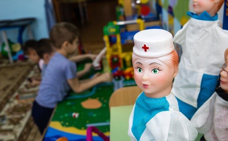 В Госдуме предложили запретить принимать детей мигрантов в государственные детсады