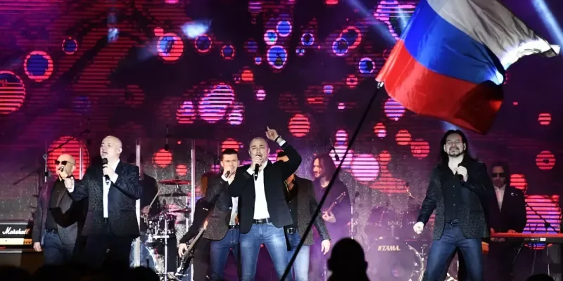 "Поддержим Россию!" Музыканты выступили в штаб-квартире ООН, а украинцев обвинили в попытке сорвать концерт