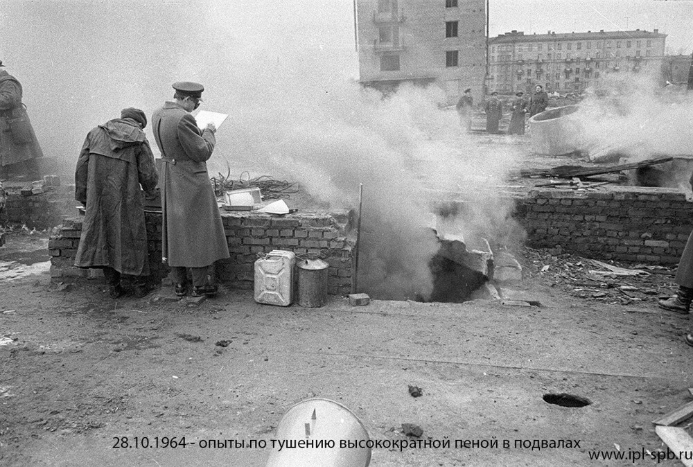 Пожарные учения на проспекте Металлистов.