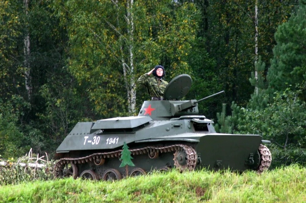 Легкий танк Т-30