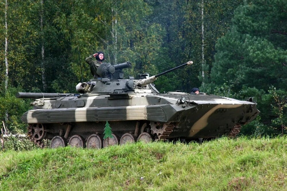 Боевая машина пехоты БМП-2