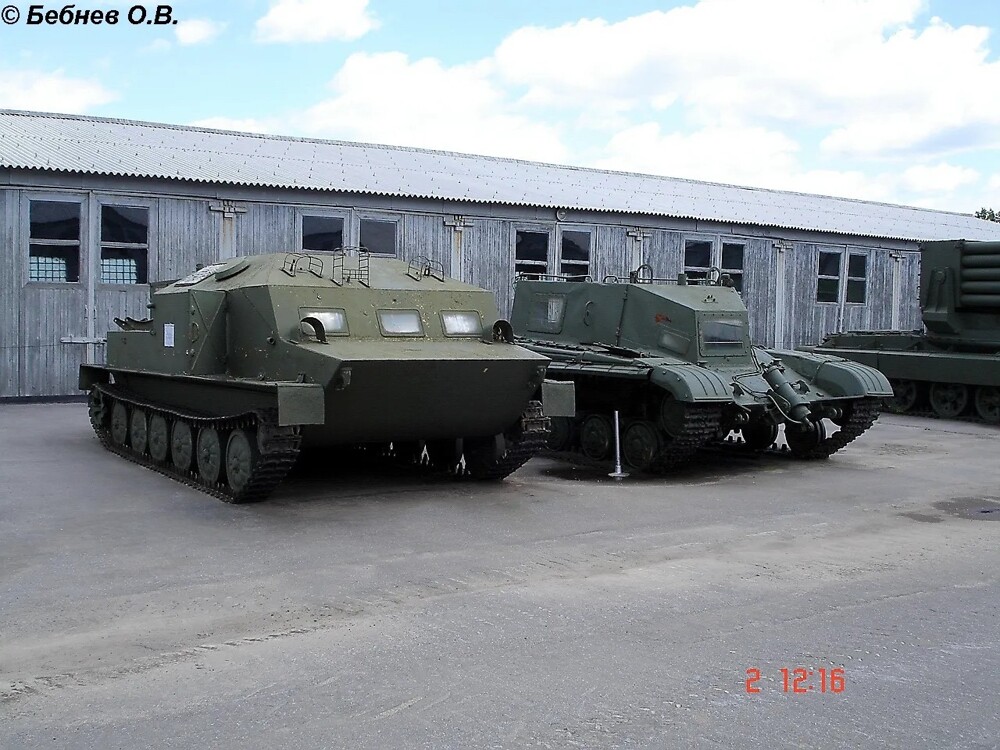 ГРМ-1 (справа)