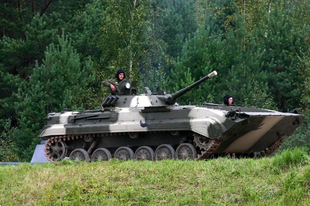 Боевая машина пехоты БМП-1