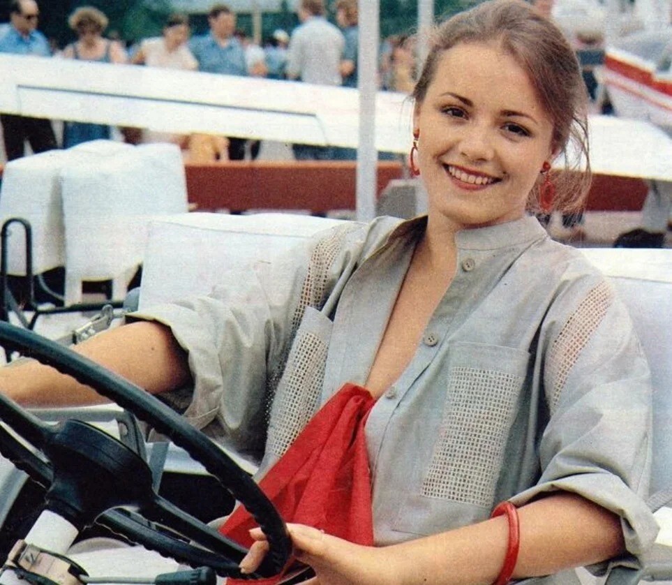 Елена Цыплакова