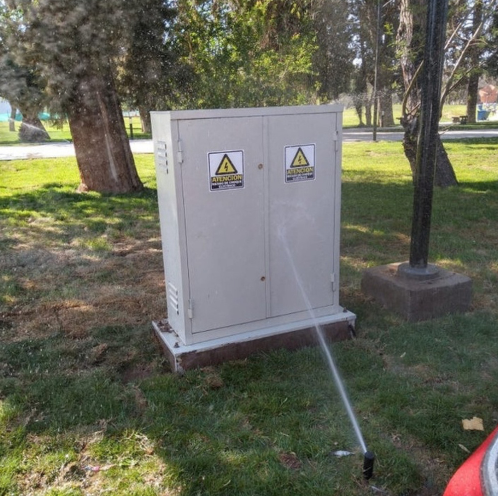 Автоматический полив трансформаторной будки! Не самая удачная мысль