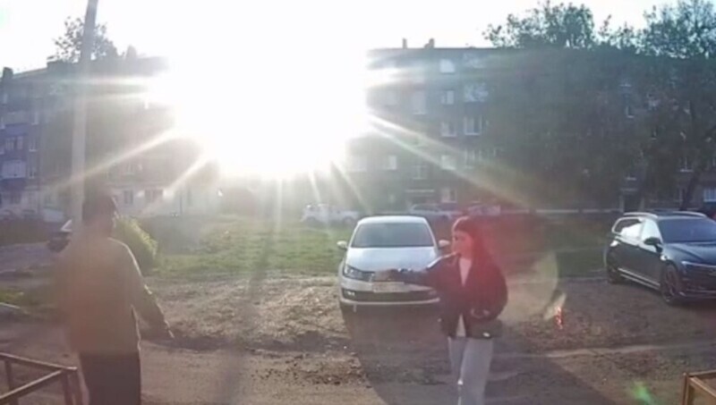 Таксист очень хотел попить чай в квартире клиентки