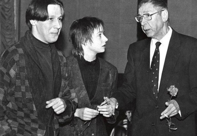 Олег Ефремов: «Егор Гайдар помнит, как я с ним ещё маленьким играл»