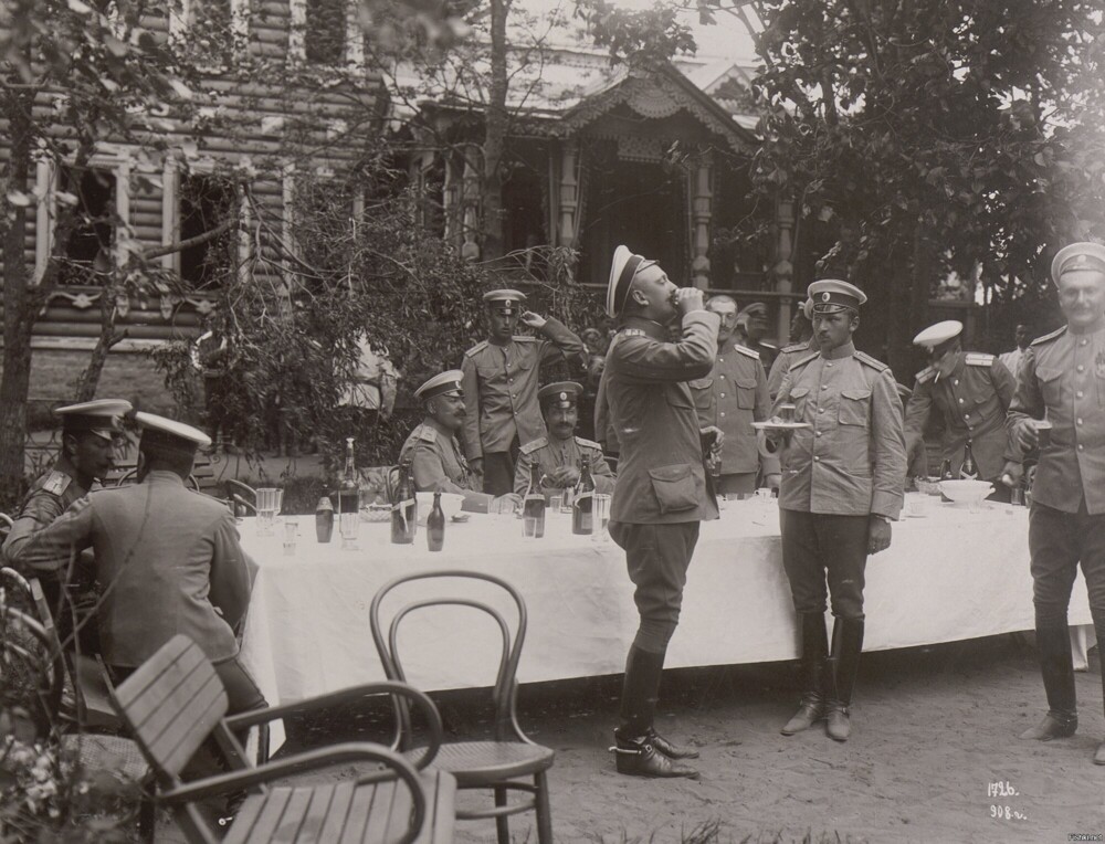1908