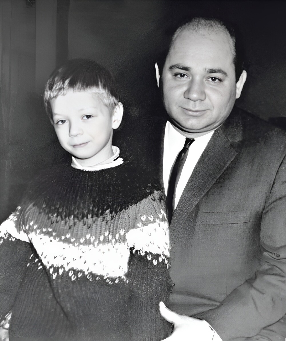 Евгений Леонов с сыном Андреем