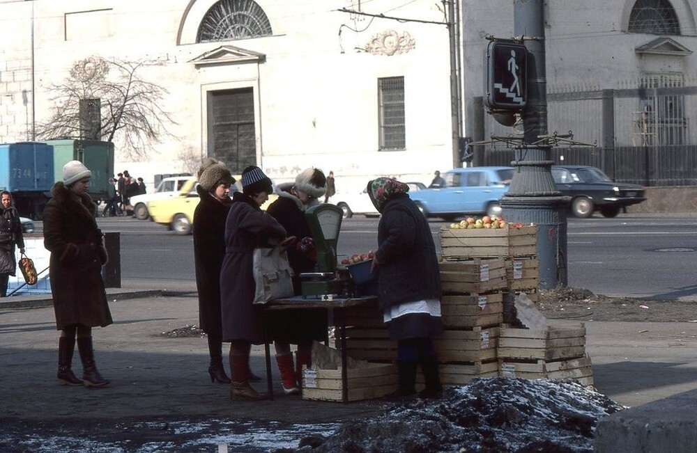 Москва и москвичи
