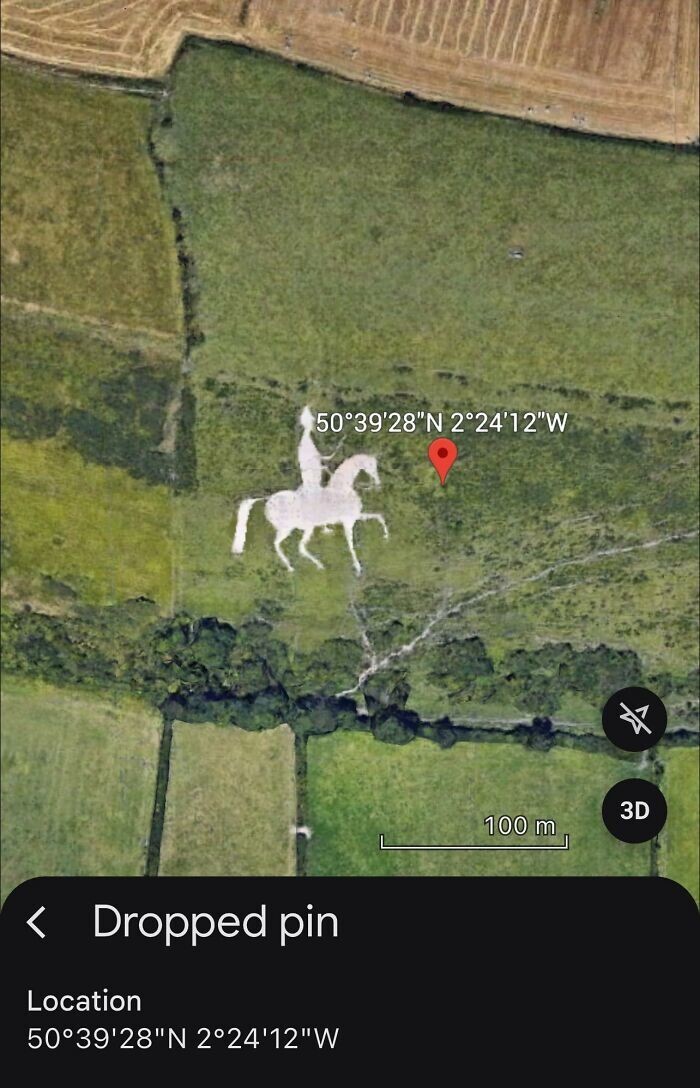 25. Всадник, Великобритания. 50°39'28"N 2°24'12"W