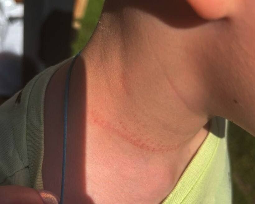 В Мытищах азербайджанка отпинала ребёнка, наступившего на ногу её сыну
