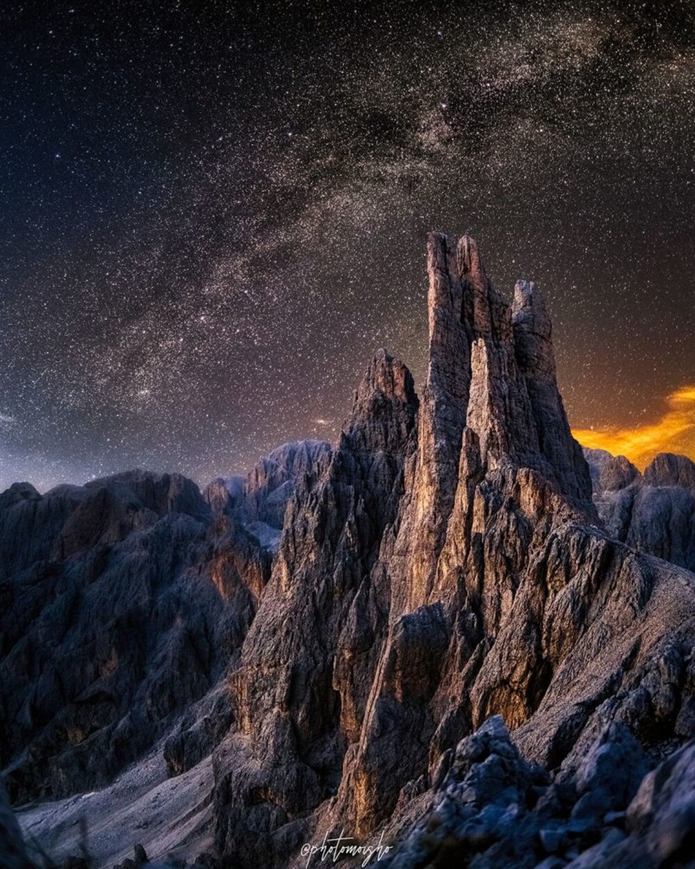 Фотоработы Мойзес Кугат