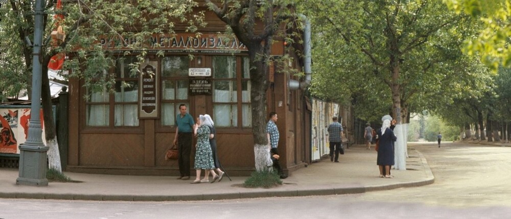 Москва, которой больше нет. Сокольники, угол Песочного переулка.