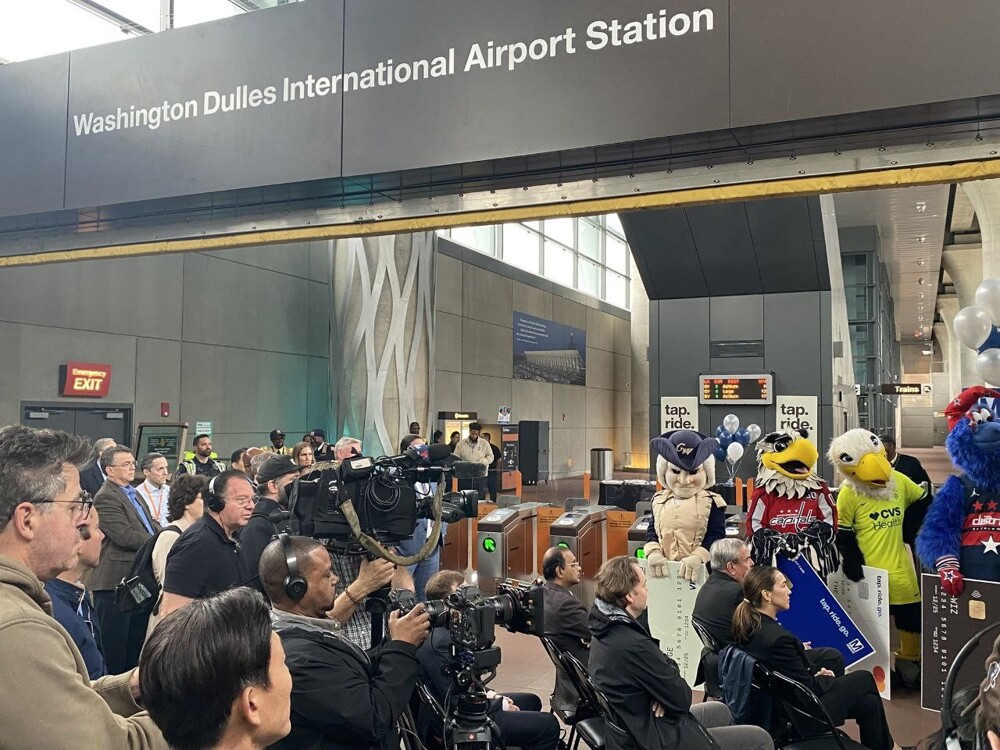 До чего дошел прогресс! В метро Вашингтона появилась оплата банковской картой⁠⁠